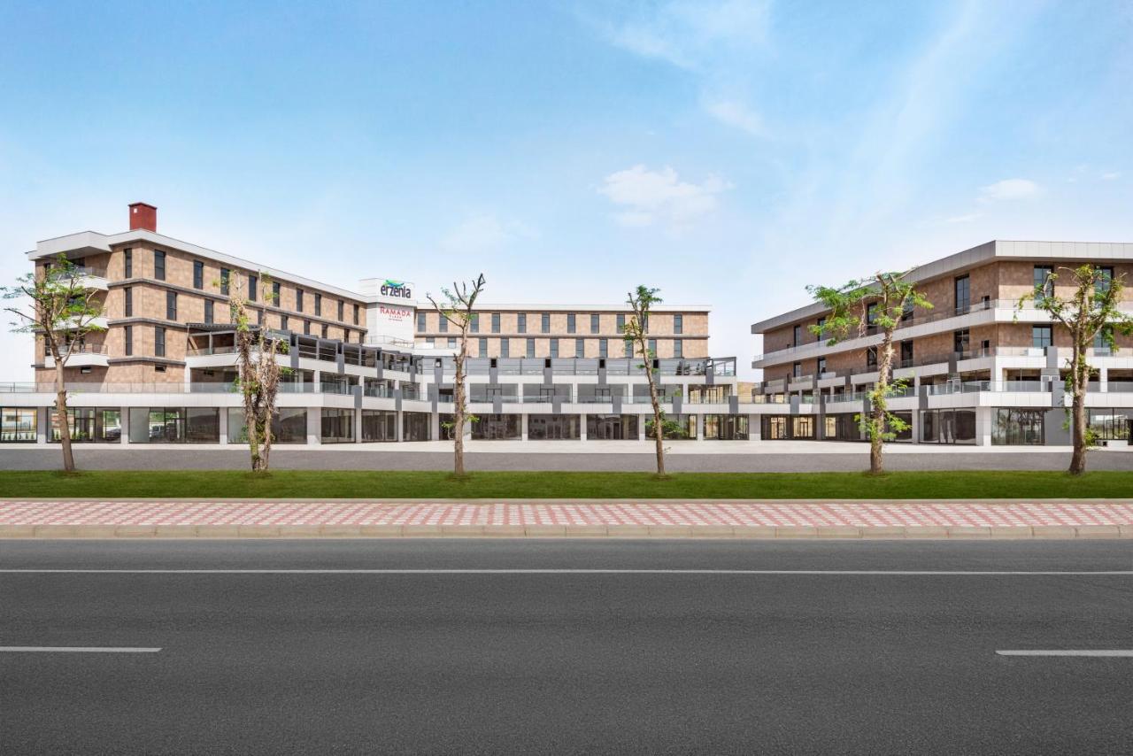 فندق Ramada Plaza By Wyndham بطمان المظهر الخارجي الصورة