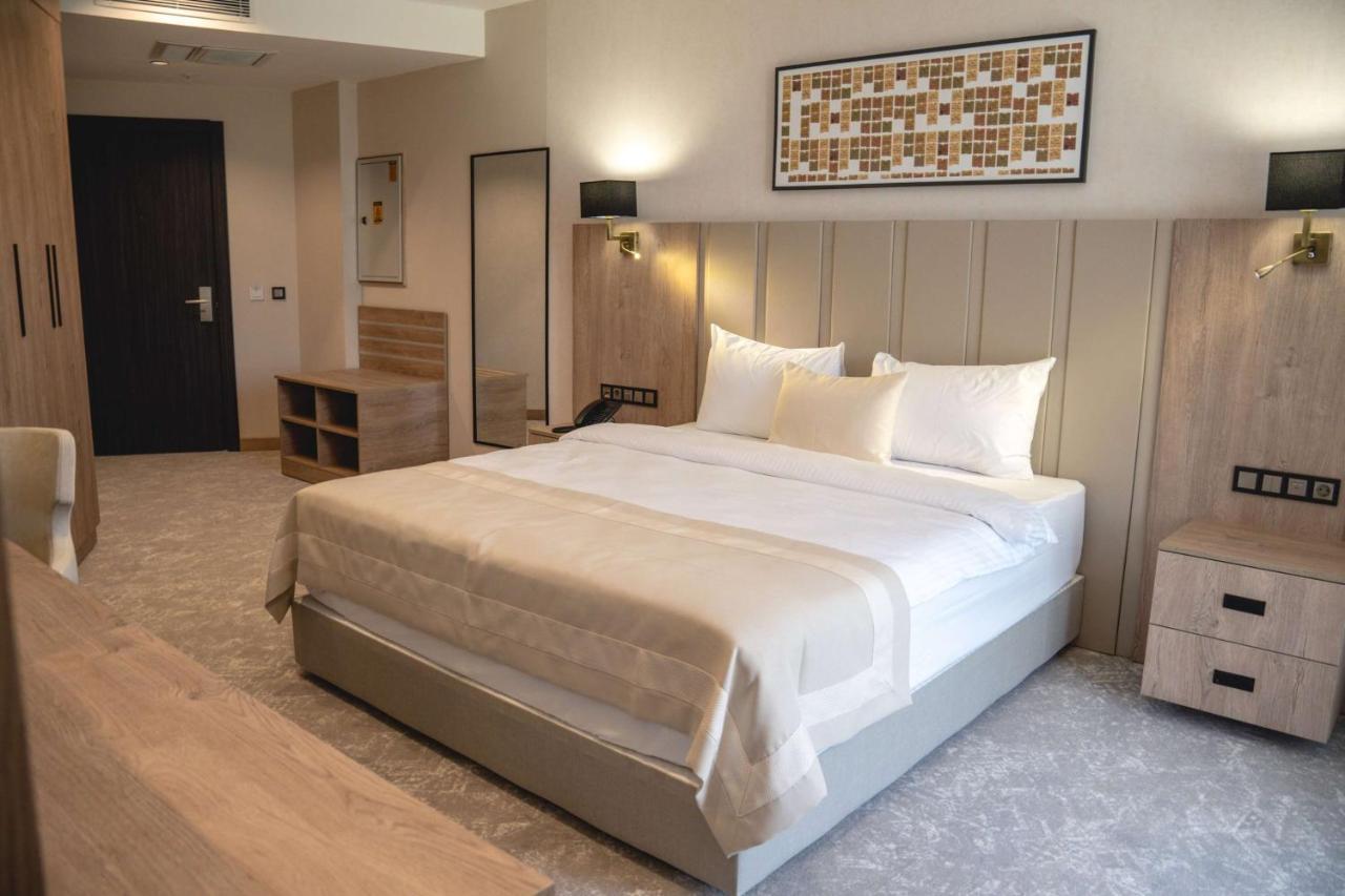 فندق Ramada Plaza By Wyndham بطمان المظهر الخارجي الصورة