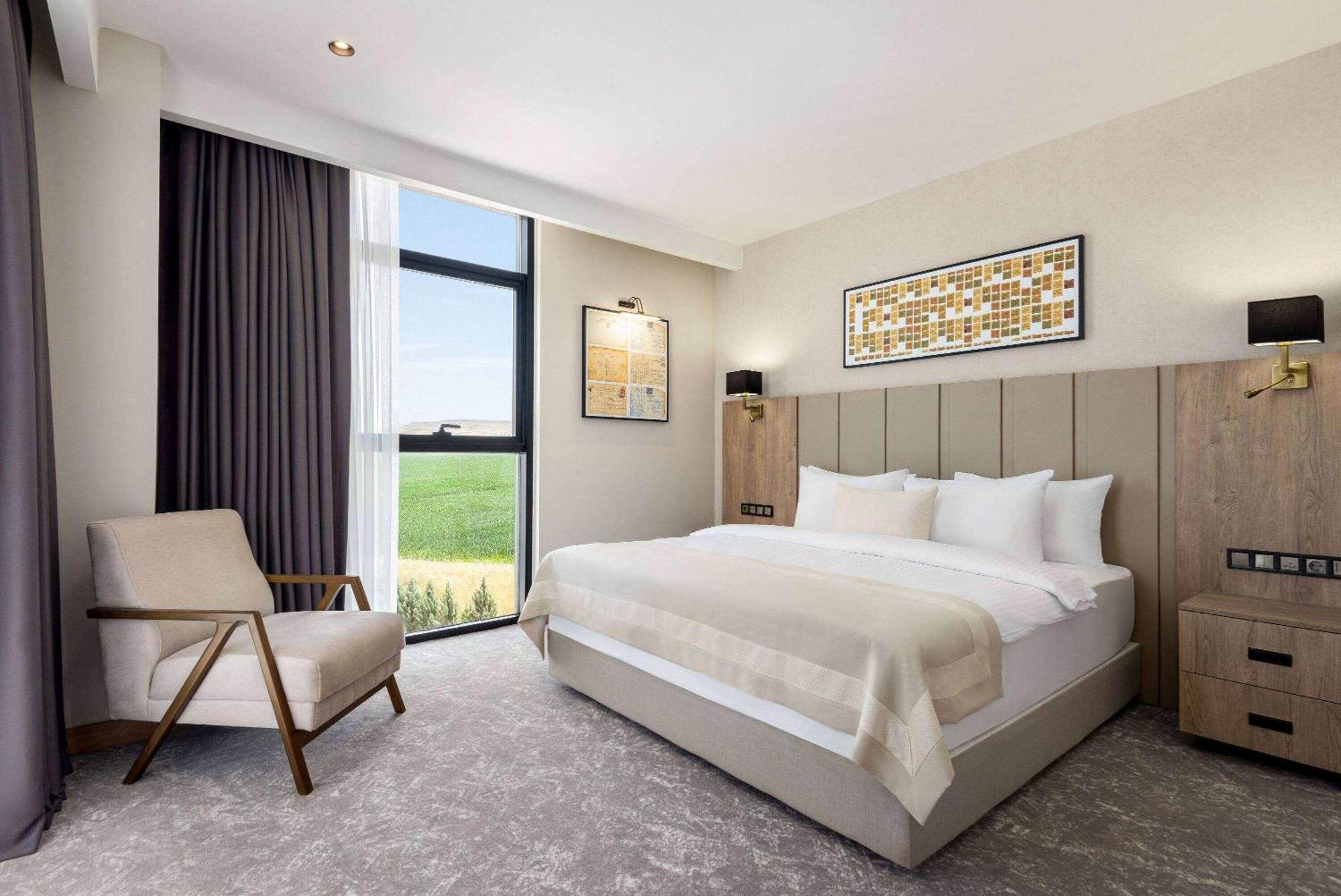 فندق Ramada Plaza By Wyndham بطمان المظهر الخارجي الصورة