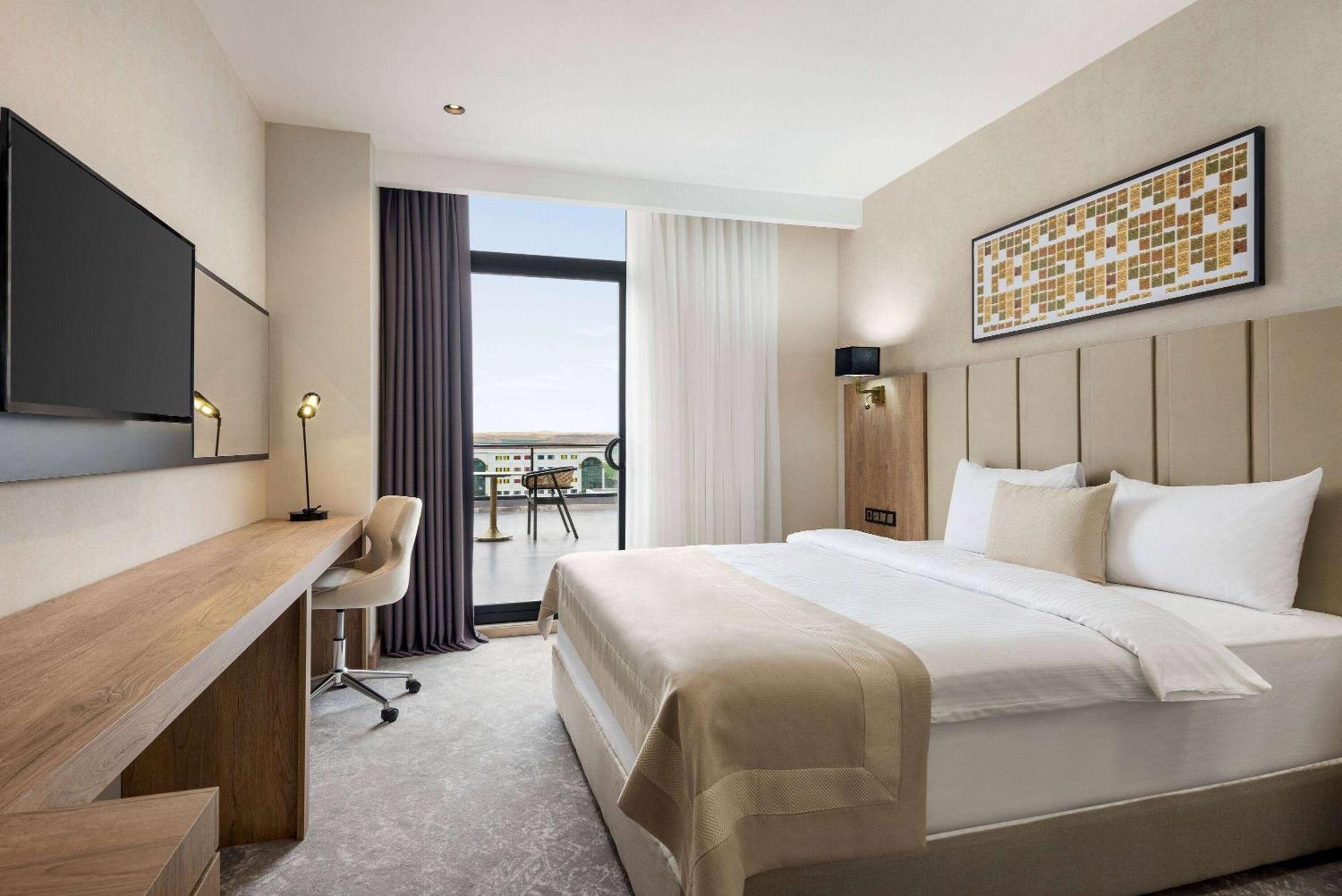 فندق Ramada Plaza By Wyndham بطمان المظهر الخارجي الصورة
